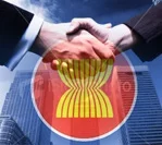 Moving Up: Key Strategies and Challenges to Successfully Expand ASEAN Business