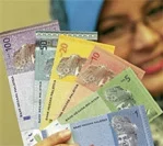 Should Malaysia Save More or Less?