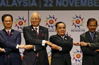 Asean Members ‘Forge Ahead Together’
