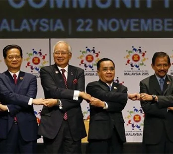 Asean Members ‘Forge Ahead Together’